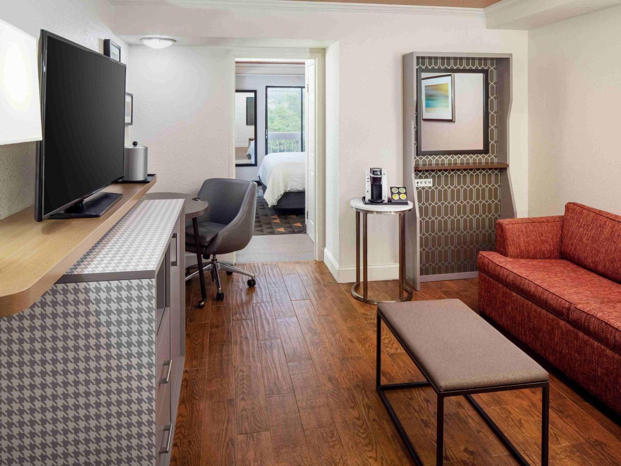 Holiday Inn & Suites Boca Raton - North Екстериор снимка